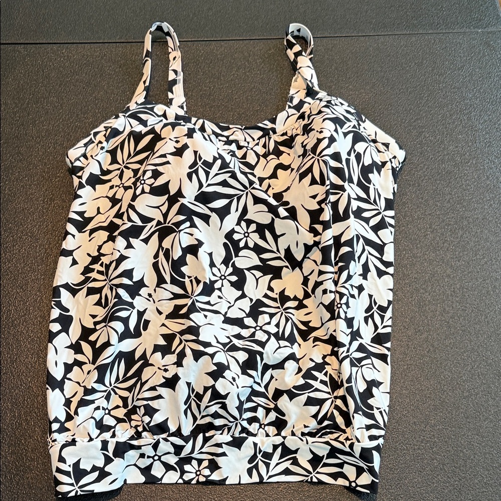 Lands' End Black and White Floral Swim Camisole 16DDD